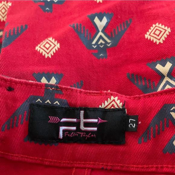 Ranch Dress’n Fallon Taylor Red Southwestern Print Wide Leg Jeans Size 27 - Picture 4 of 5